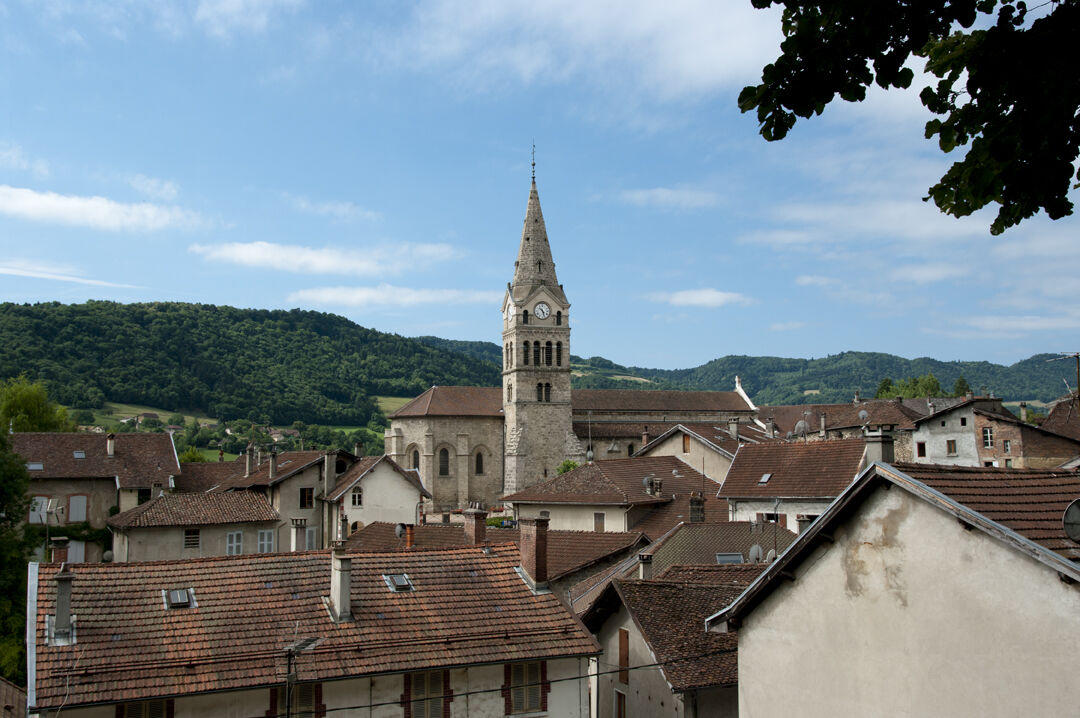 Kirchenzentrum bourg Saint Geoire en Valdaine