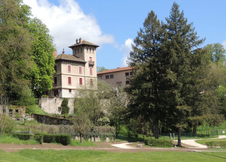 Des châteaux à la campagne