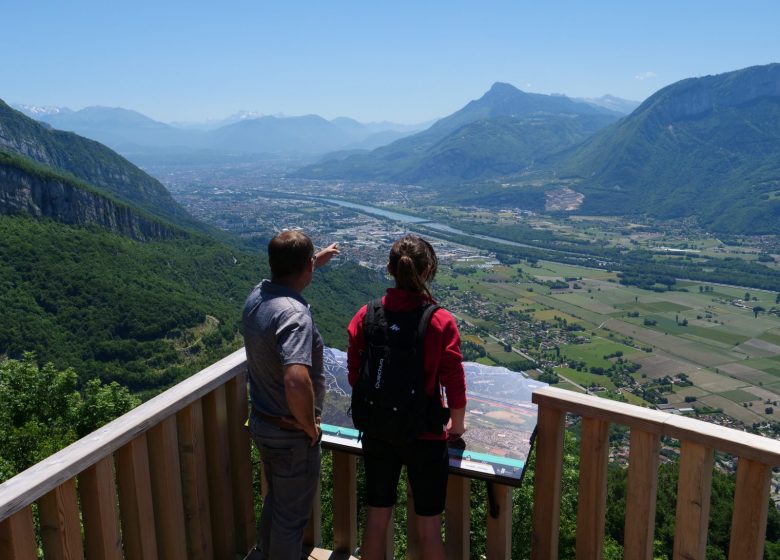 Belvédère et Aiguille de Chalais