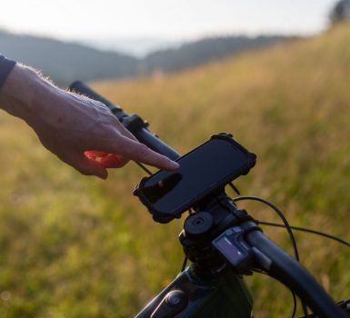 Retrouvez nos itinéraires sur les applis On Piste et Isère Outdoor !