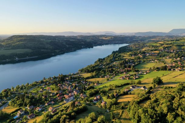 Le tour du lac de Paladru à bicyclette