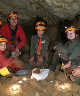 Initiation spéléo à la Grotte de St Aupre avec Acet’eau