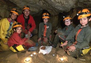 Initiation spéléo à la Grotte de St Aupre avec Acet’eau