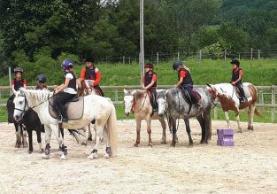 Stage d’équitation aux Écuries du Lac Bleu