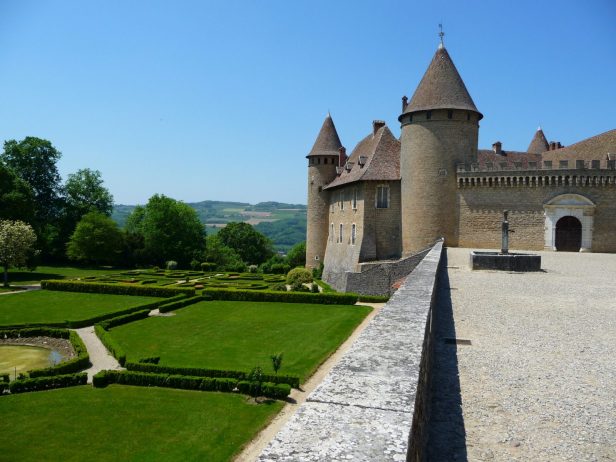 chateau de Virieu