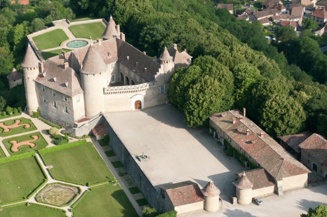 chateau_de_virieu.jpg