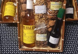 Vente d’huile de noix et de cerneaux au GAEC des Murailles