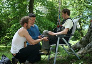 Grimpe d’arbres adaptée aux personnes à mobilité réduite