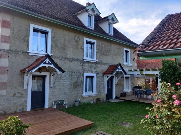 Extérieur du Gîte le Vieux Chardon