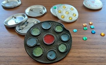 Atelier : Ma fabuleuse fibule_Villages du lac de Paladru