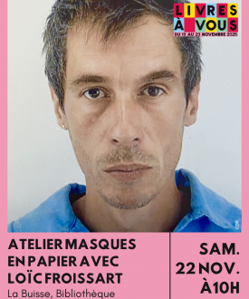 Masques en papier animé par Loïc Froissart