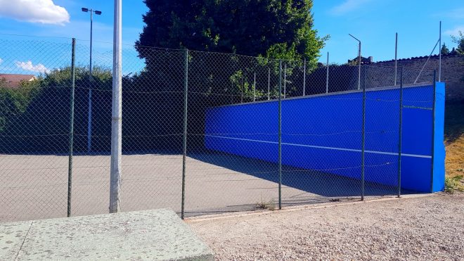 Mur de tennis Charavines