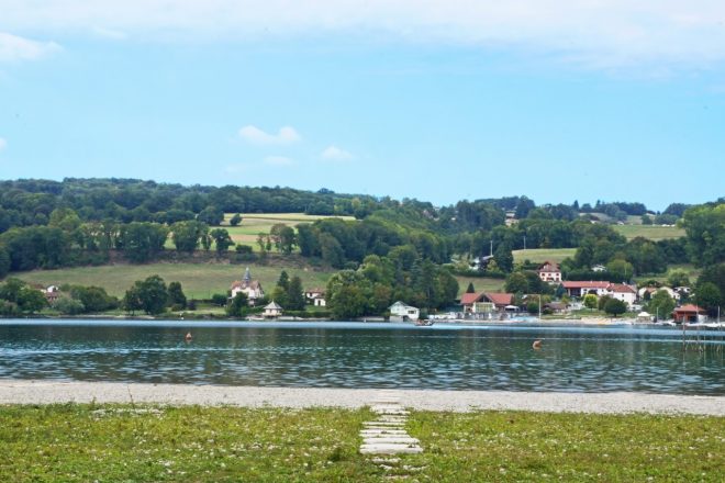 Plage de Montferrat pas japonais accès baignade