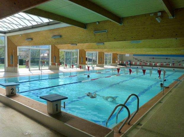 Les banettes Voreppe swimming pool