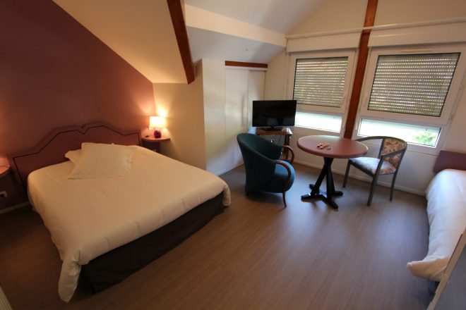 Beau Rivage Hotel großes Zimmer mit 2 Betten